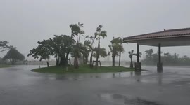 Japan: Typhoon Muifa Brings Fierce Winds To Okinawa Islands 6