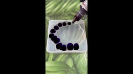 Creative artist uses alcohol ink & resin to make a BEAUTIFUL, shiny shell