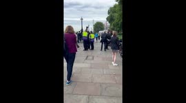 Press and security Queen’s Walk