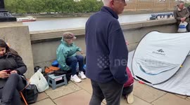 Huge overnight queue to see The Queen’s lying-in-state