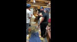 Man teaches cousins how to play the tortilla slap challenge