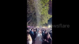 UK: Thousands Wait In Long Queue To See Queen’s Lying-In-State At Westminster Hall 3