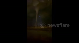Impressive waterspout spotted near Barcelona El Prat airport