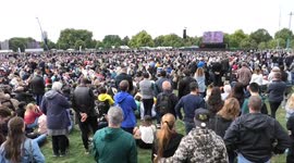 Thousands gather at Hyde Park to watch Queen Elizabeth's funeral on big screens