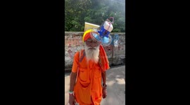77-year-old Indian man builds solar electric fan to protect himself from heat while working
