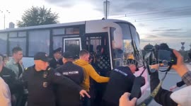 Indiscriminate arrests in Yekaterinburg, Russia after protesters rail against Putin's war mobilization