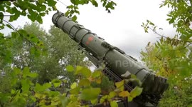 Russia shows off S-300 anti-aircraft system firing missile