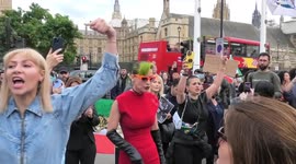Shaved heads and burnt flags, hijabs and Khamenei: Iranians and sympathizers protest in London