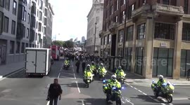 Hundreds of anti-migrant protesters march to Home Office