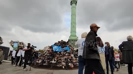 Shoes pyramid for Handicap International. Paris, France, Bastille. 24 sept 2022