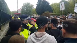 Iranian protest in London erupts after Islamic regime supporter shouts pro-government slogans