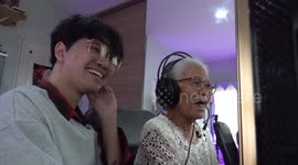 Online gamer finds unlikely streaming partner in his 82-year-old grandmother