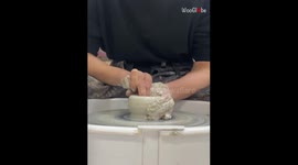 Potter throws & trims a lidded vessel and makes it all look SO EASY