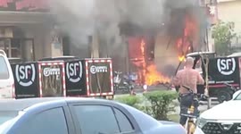 Restaurant catches huge fire, killing 17 in northern China