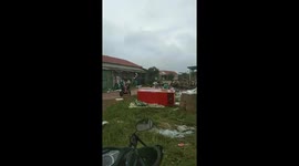 Market completely destroyed as Typhoon Noru wreaks havoc in Vietnam