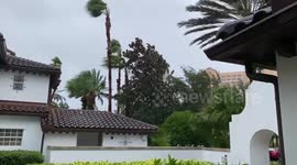 Strong winds pelting Orlando as Hurricane Ian reached Florida, US