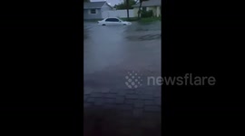 Hurricane Ian drowns cars, floods Central Florida