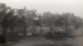 Hurricane Ian turbulent gusts at Venice Florida
