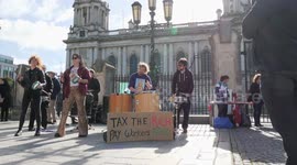 Hundreds gather at Belfast City Hall to protest about the cost of living crisis
