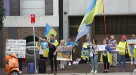 Ukrainians continue protest activity at Amnesty International in Sydney, Australia following release of report, which blames them