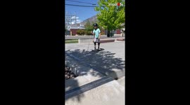 Determined kid doesn't let his blindness come in the way of his passion for skating