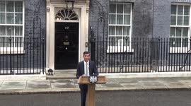 Rishi Sunak arrives at Downing Street and holds speech as UK prime minister