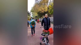 Misunderstanding sees elderly people 'steal' potted plants from park in China