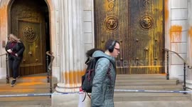 Just Stop Oil activists spray Bank of England with orange paint