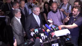President of Argentina speaks to Brazilian and international press in São Paulo