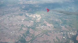 Avião em voo rumo ao aeroporto do Guarulhos e vai para os navegadores