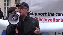 Dr Who's Peter Davison joins fans and stars in BBC protest