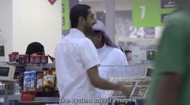 Bahraini customers snubbed for cash prize in social experiment