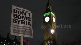 Die-in protest over Syria bombing