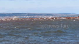 Awesome Gale waves on Lake Superior in Ashland WI