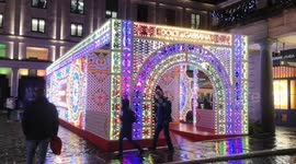 'It's beginning to look a lot like Christmas' in London's Covent Garden