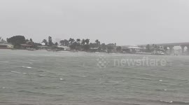 US Hurricane Nicole: Strong Winds, Heavy Rain After Landfall 4