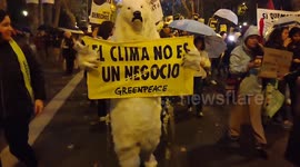 COP27: Climate activists rally in Madrid on global day of action