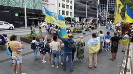 Ukrainians in Sydney celebrate the liberation of Kherson