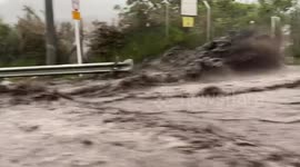 Violent mud waves as flooding hits Bogota, Colombia
