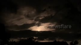 Watch NASA's Artemis 1 pierce through clouds above Florida