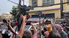 Intense clashes between police and protesters during APEC summit in Thailand