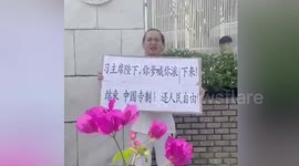 Exiled Chinese dissident arrested for anti-Xi Jinping protest during APEC summit in Bangkok