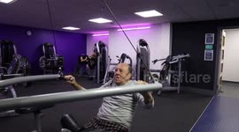 94-year-old great grandad dubbed ‘Super Mario’ still pumps iron during two-hour workout sessions