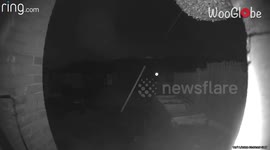 Hilarious ring doorbell fail of drunk girls!