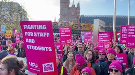 Thousands join rally in solidarity with university lecturers and sixth-form college staff in London