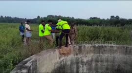 A goat that fell inside 80 feet deep abandoned well that was without water was rescued safely in India.