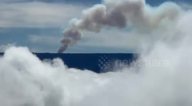 Mauna Loa volcano: Rivers of red lava and smoke
