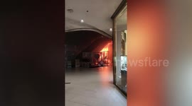 Thailand shopping mall fire 'caused by Christmas tree short circuit'