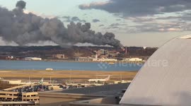 US: Large Fire Breaks Out In Southeast Washington D.C. Causing Metrobus Delays 2