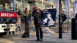 Former UK Shadow Chancellor joins firefighters demonstration day after strike ballot opens